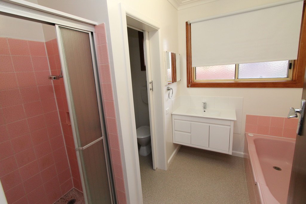 60 Lake Street WENDOUREE 8