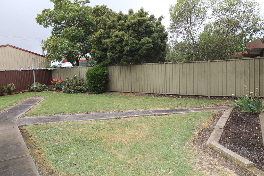 60 Lake Street WENDOUREE 10