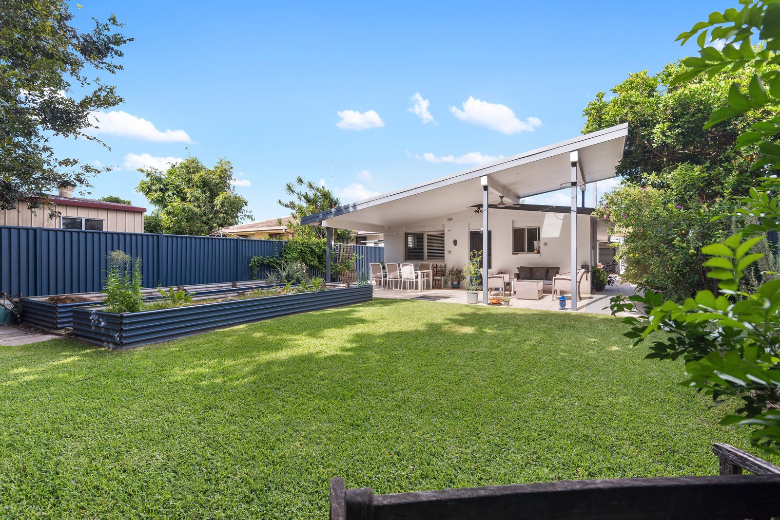 60 Leyte Avenue PALM BEACH 4