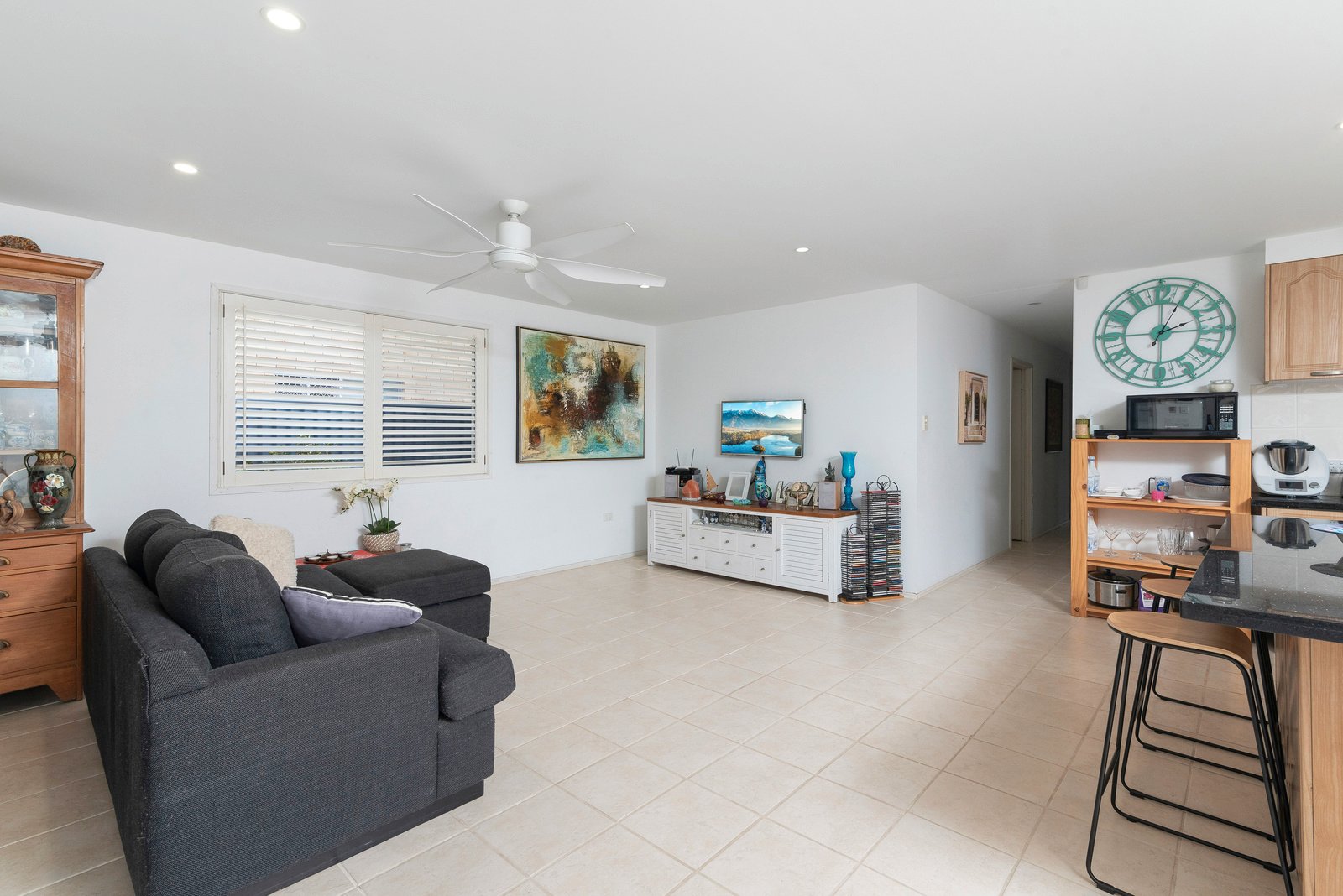 60 Leyte Avenue PALM BEACH 2