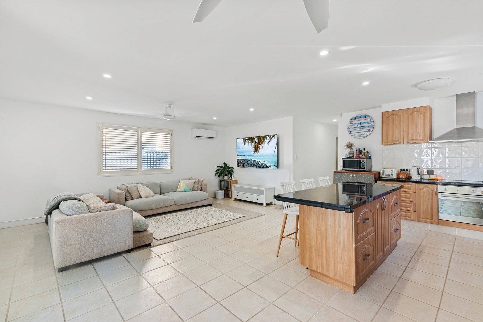 60 Leyte Avenue PALM BEACH 10