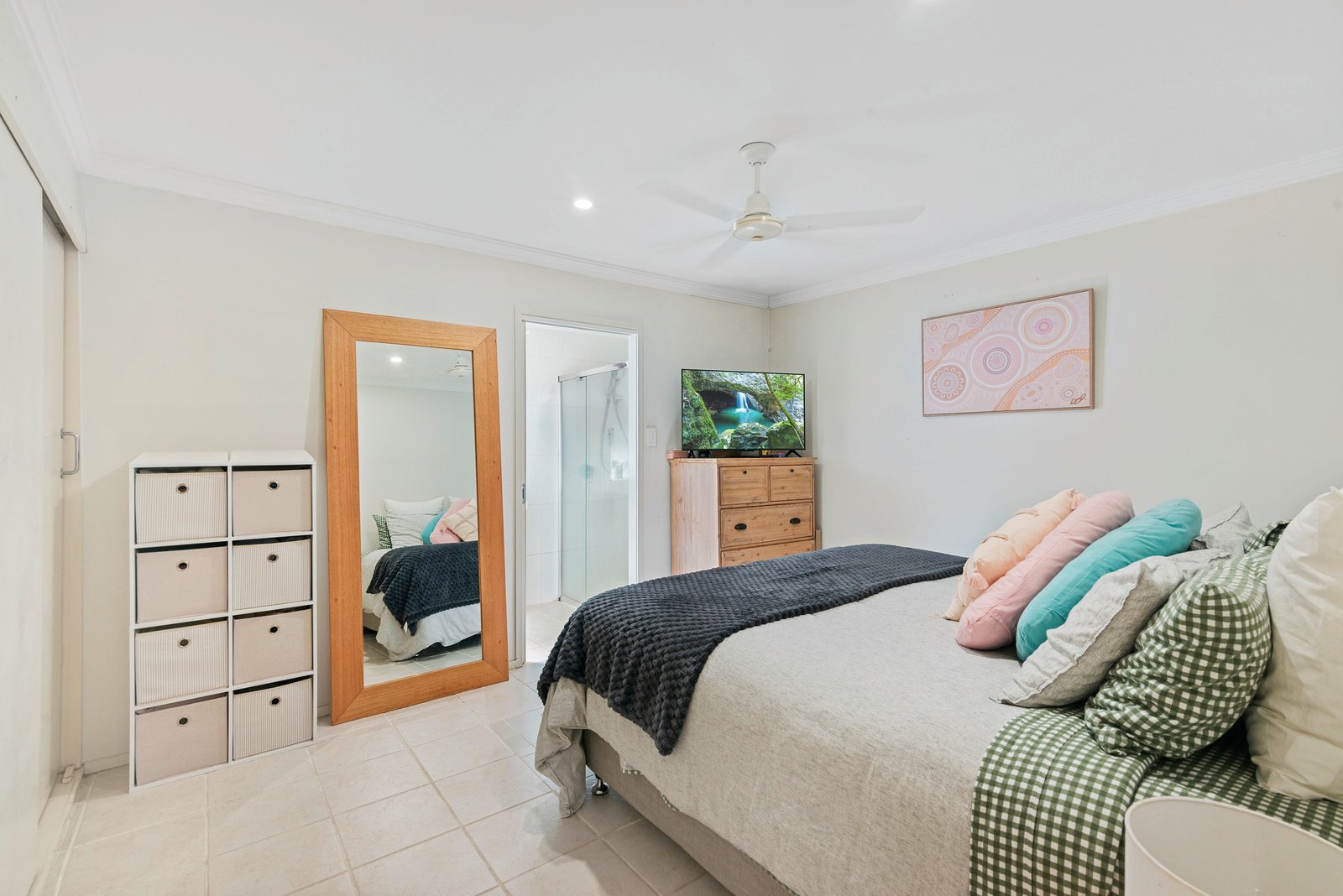 60 Leyte Avenue PALM BEACH 15