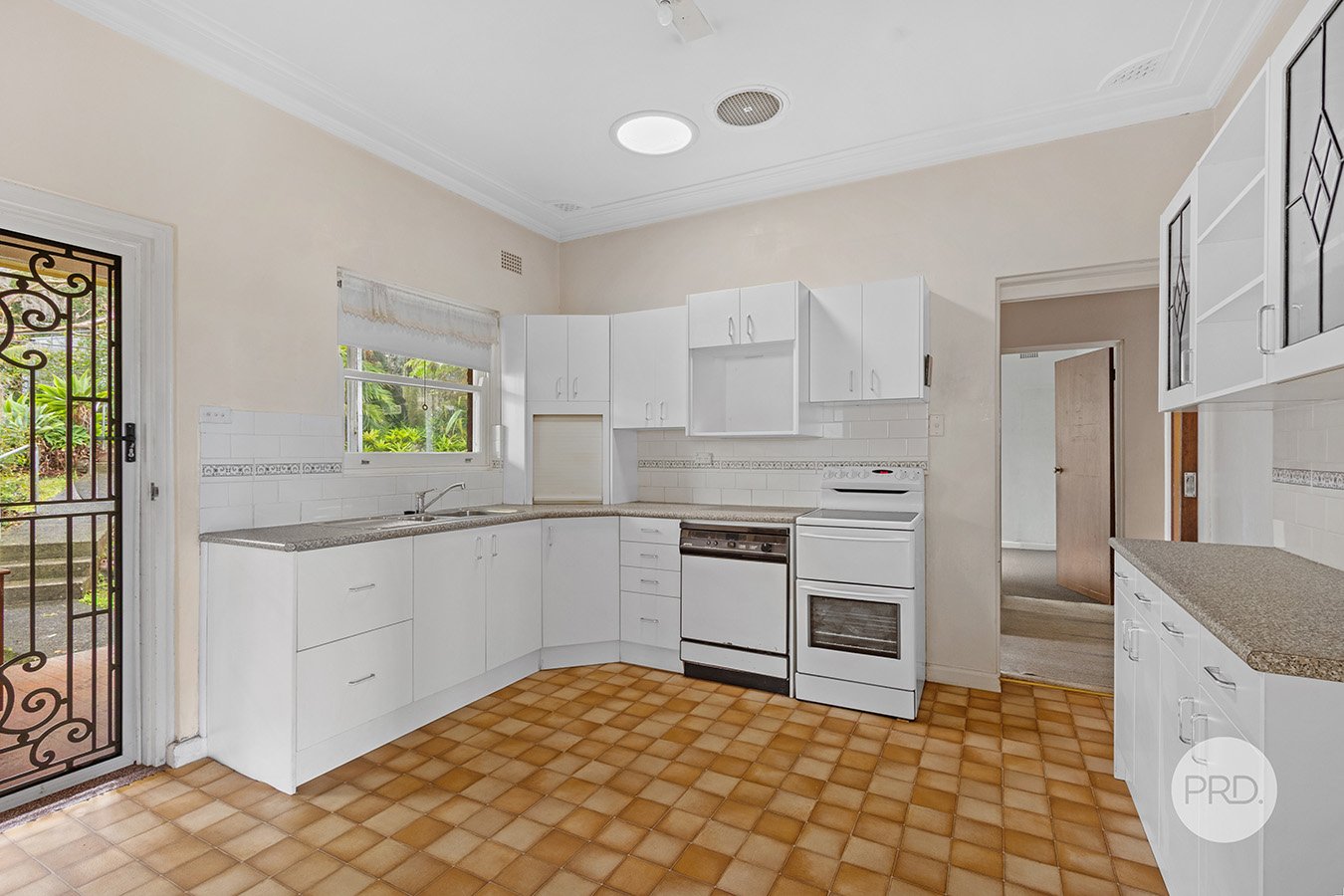 60 Lloyd Street OATLEY 3