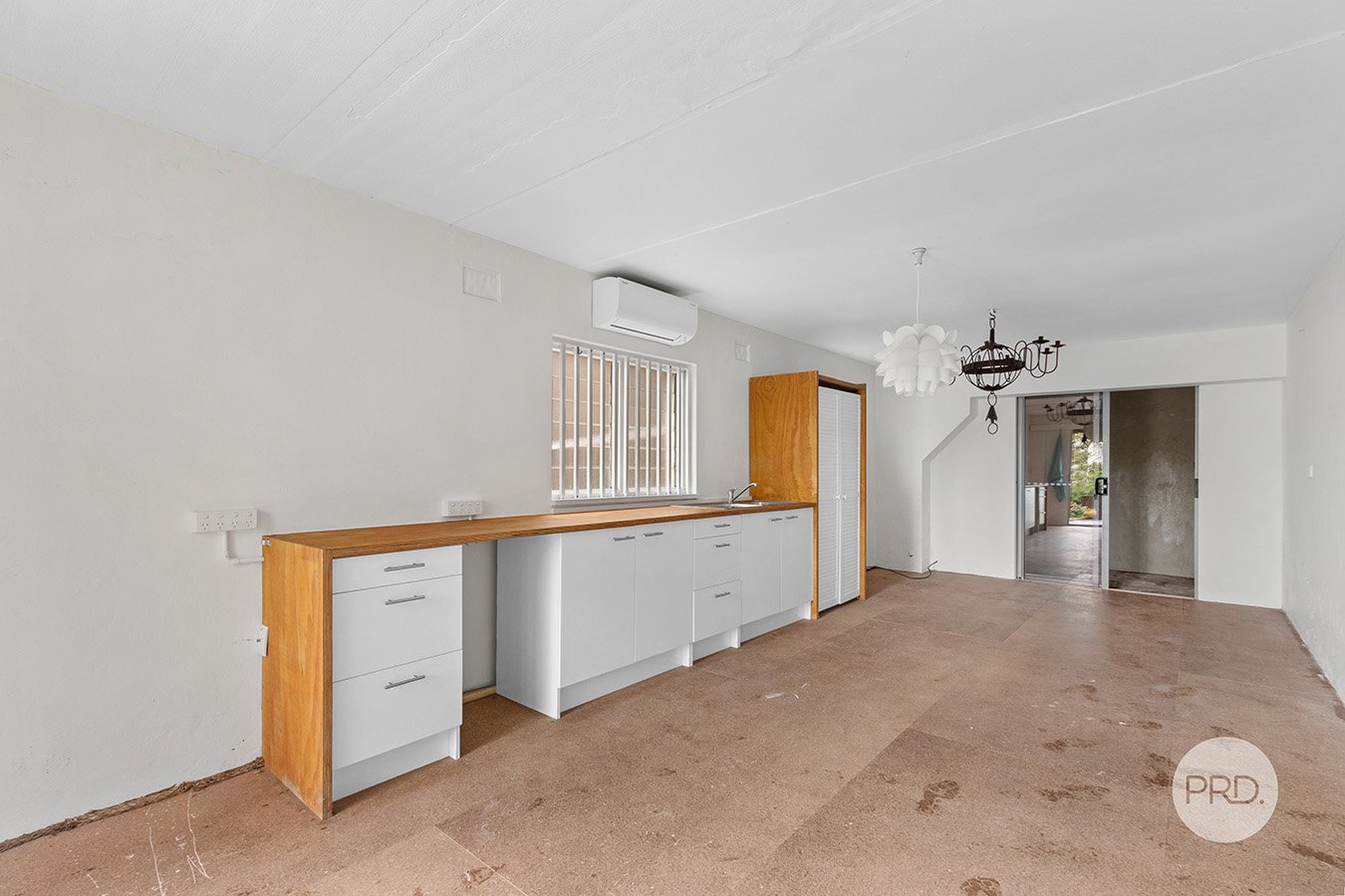 60 Lloyd Street OATLEY 7