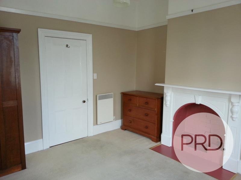 60 Lord Street SANDY BAY 8