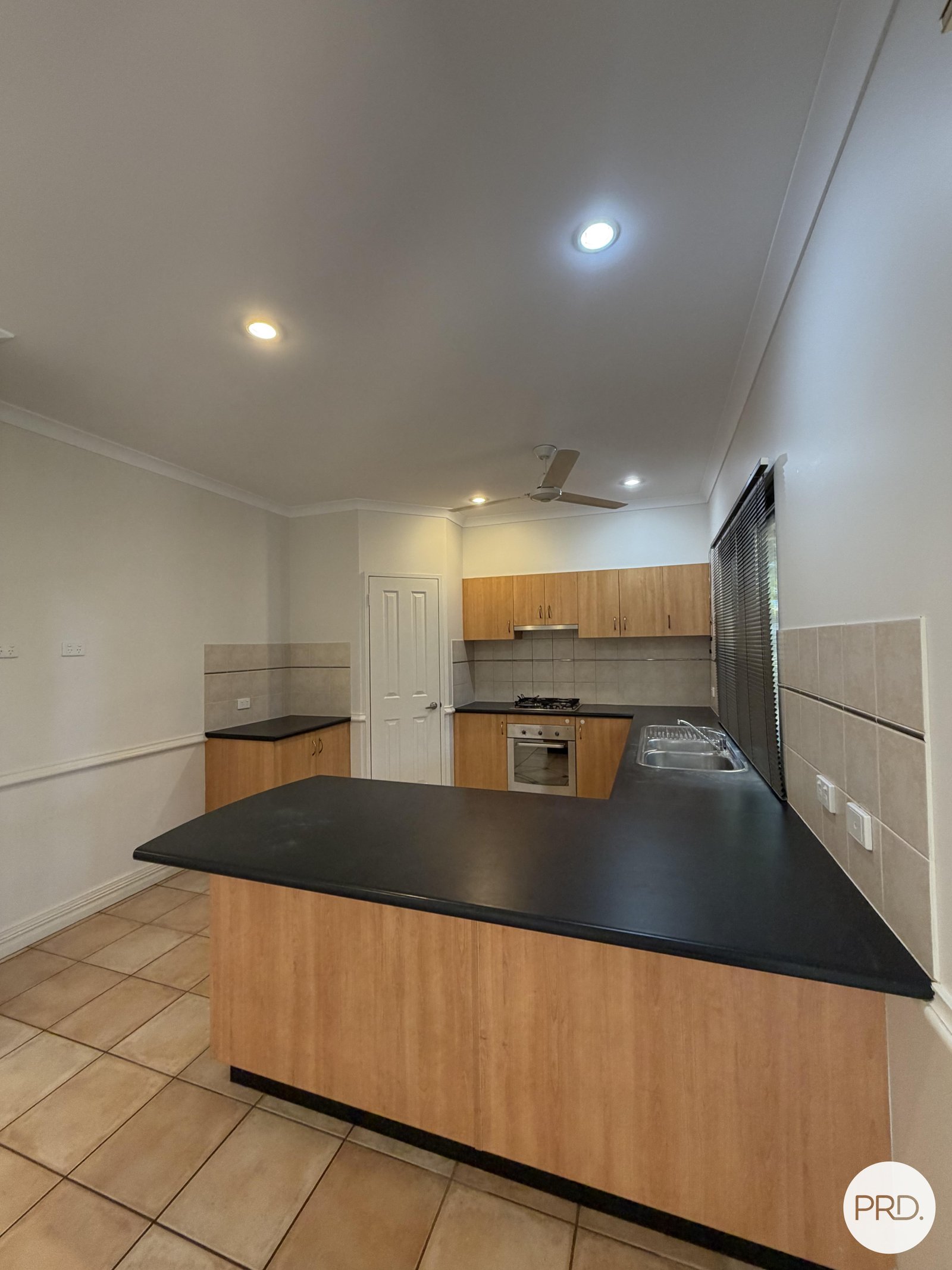 60 Lorikeet Drive DJUGUN 8