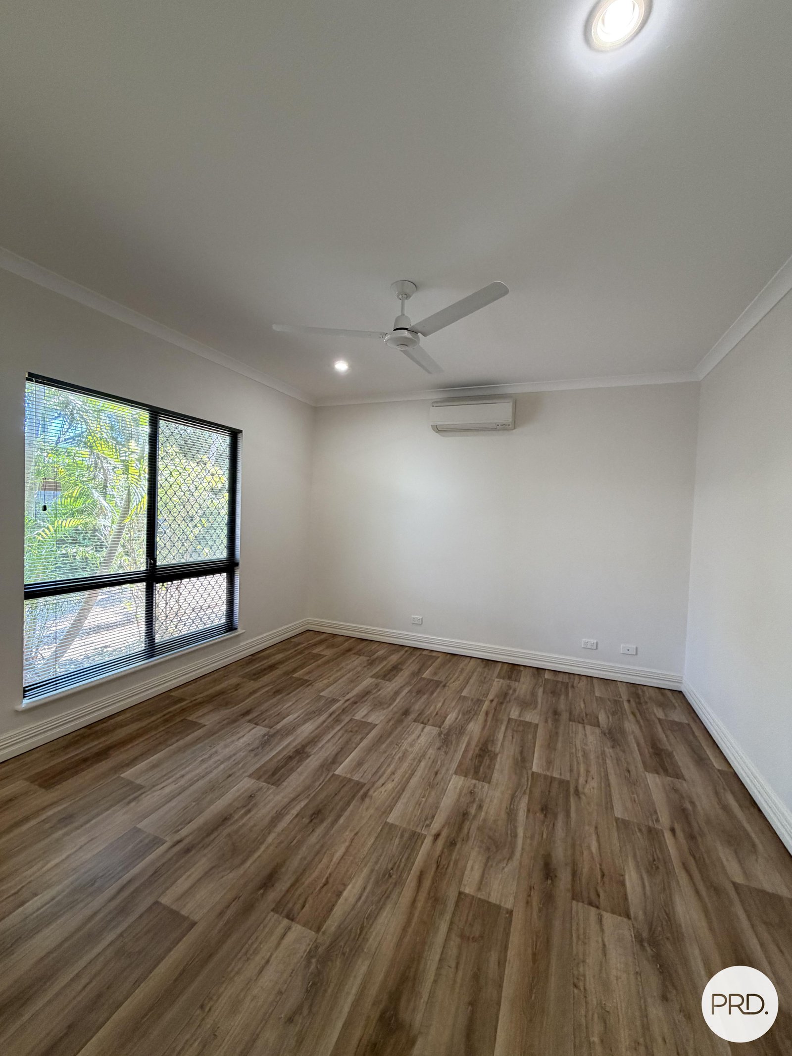 60 Lorikeet Drive DJUGUN 10