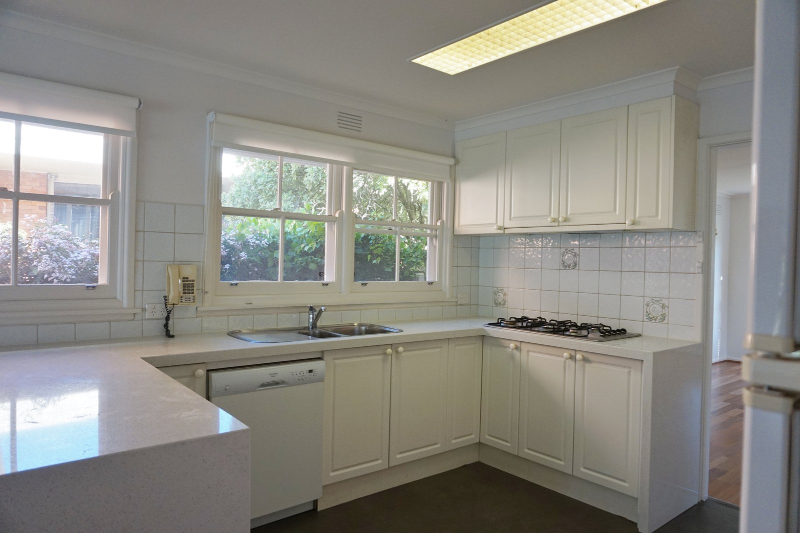 Gallery: 60. Lynch Crescent
