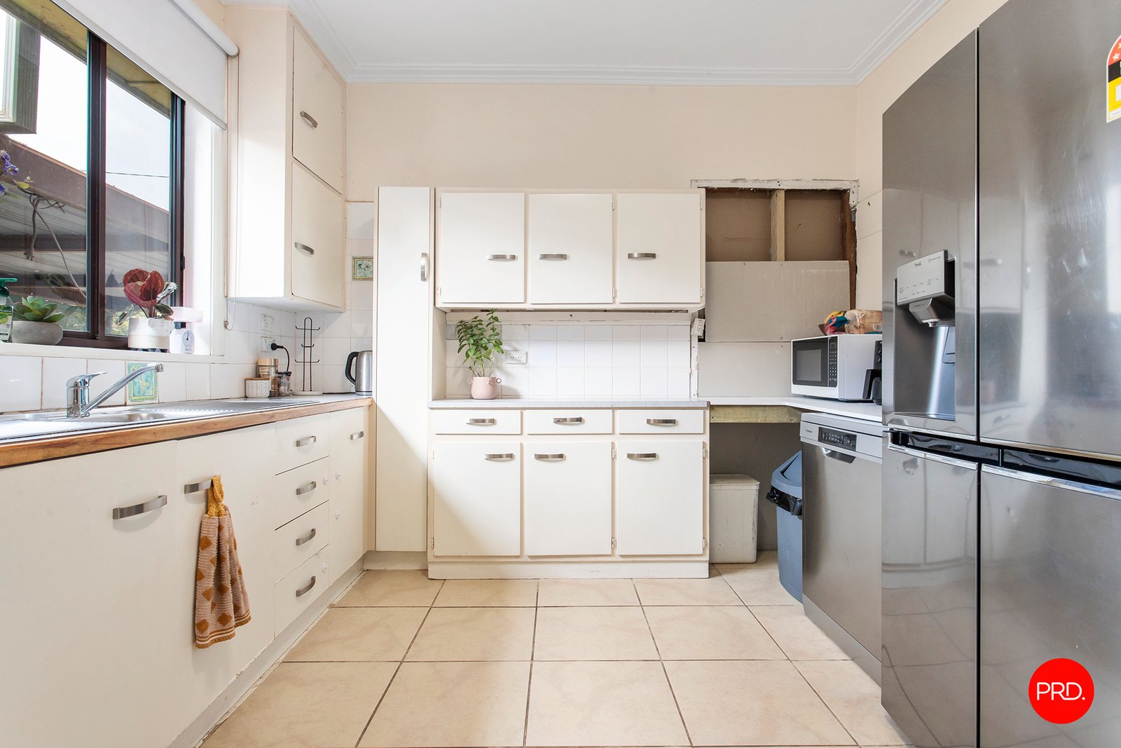 60 Mackenzie Street West  GOLDEN SQUARE 5