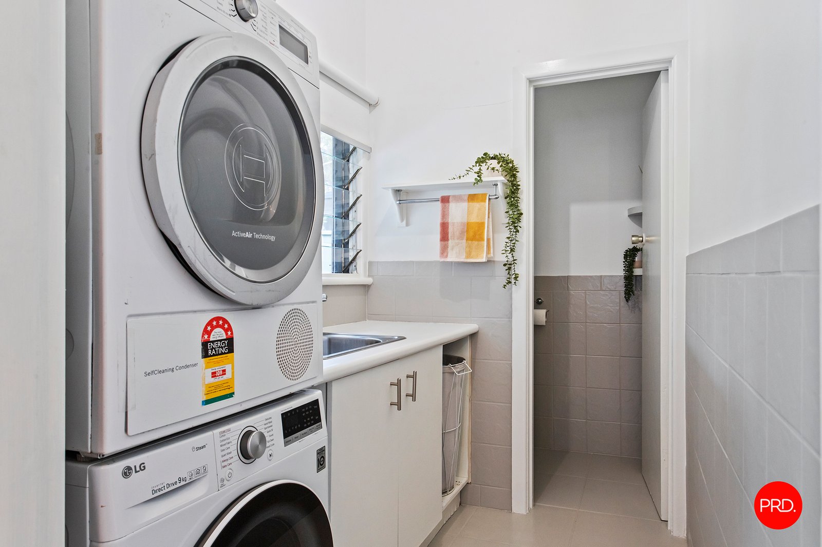 60 Mackenzie Street West  GOLDEN SQUARE 13