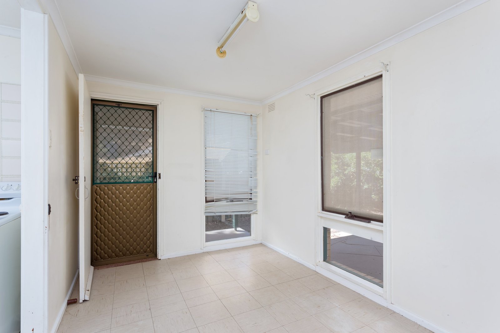 60 McKell Avenue MOUNT AUSTIN 3