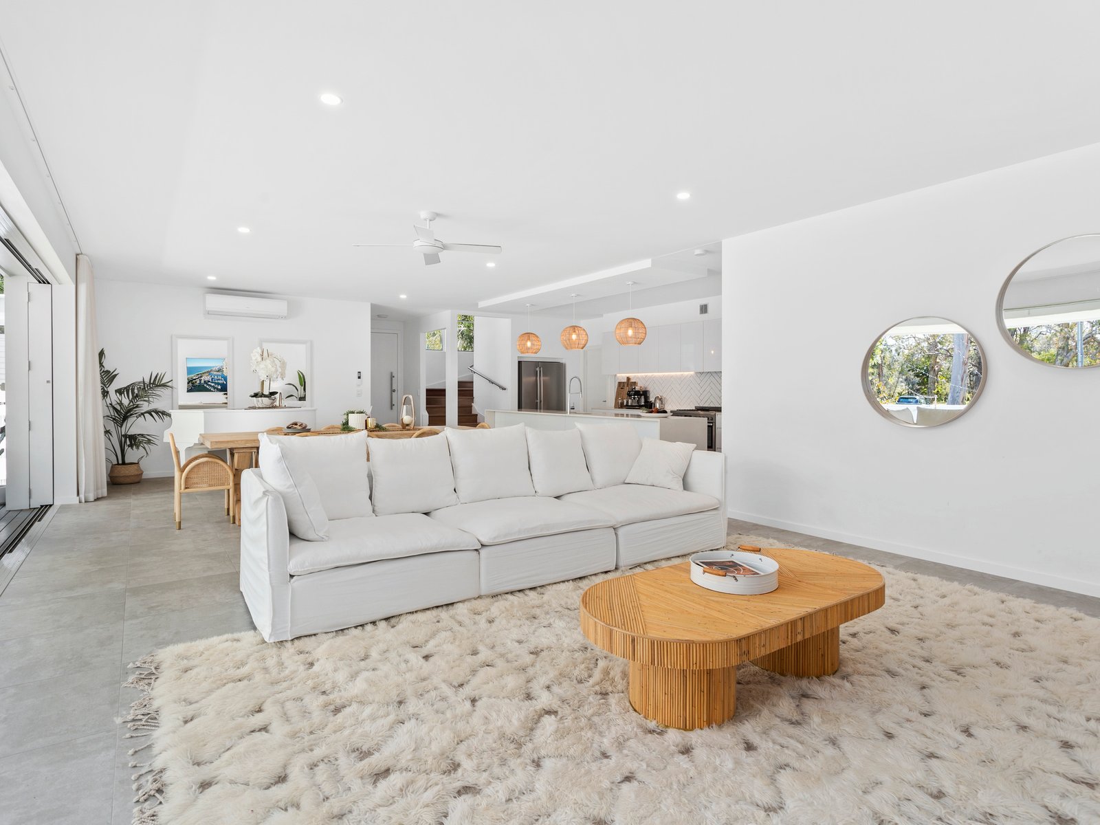 60 Michel Drive CURRUMBIN WATERS 6