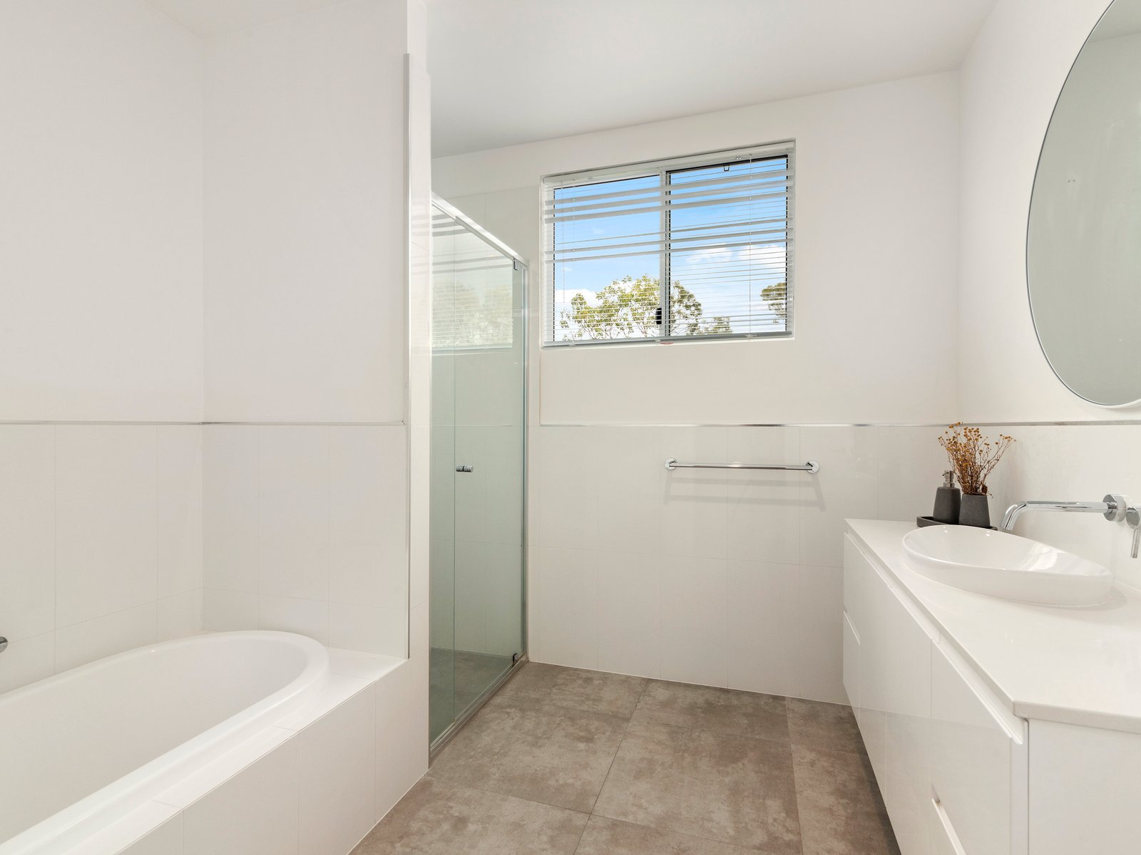 60 Michel Drive CURRUMBIN WATERS 13