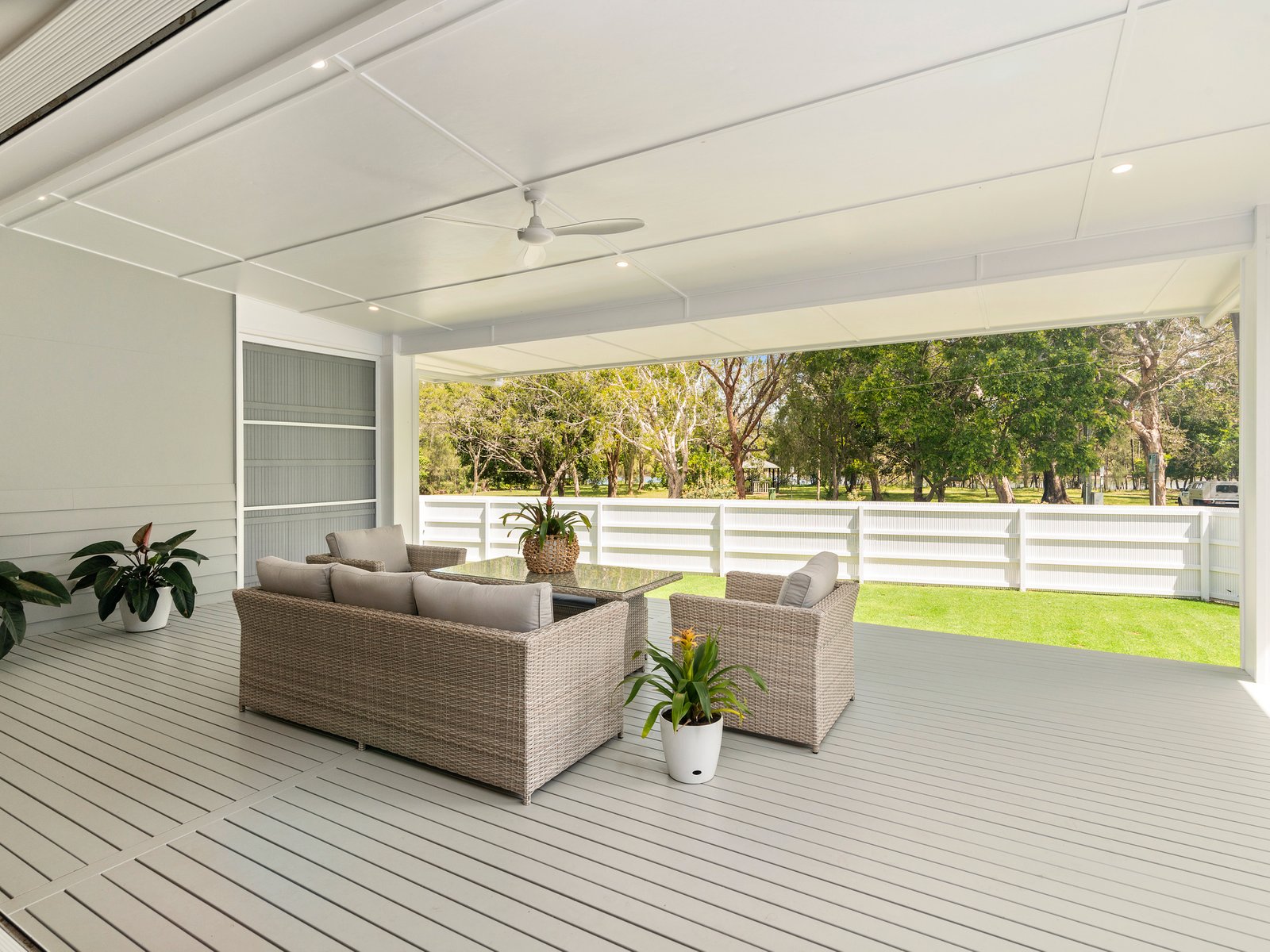 60 Michel Drive CURRUMBIN WATERS 4