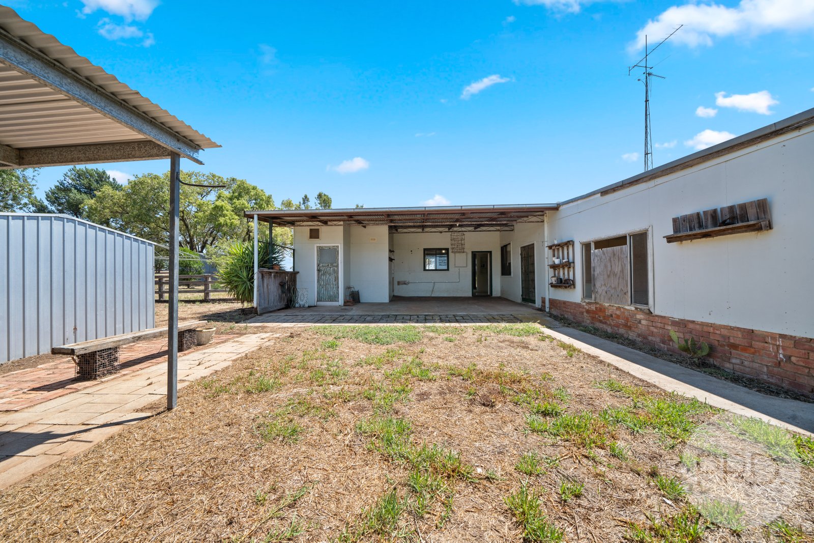 60 Milbrulong Tip Road MILBRULONG 14