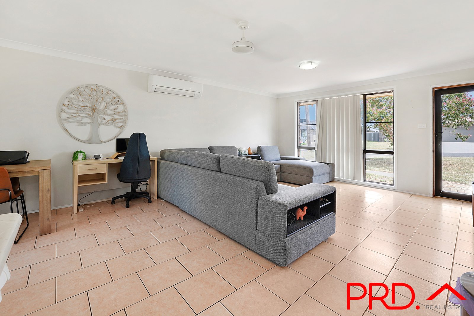 60 Mitchell Street TAMWORTH 4