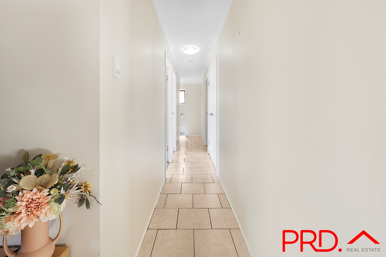 60 Mitchell Street TAMWORTH 9