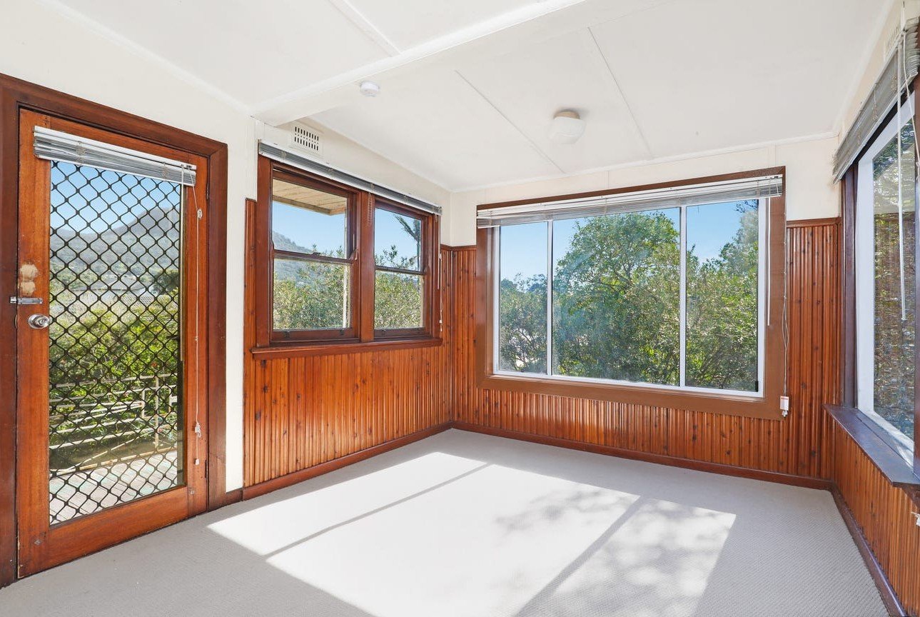 60 Mt Keira Road WEST WOLLONGONG 3