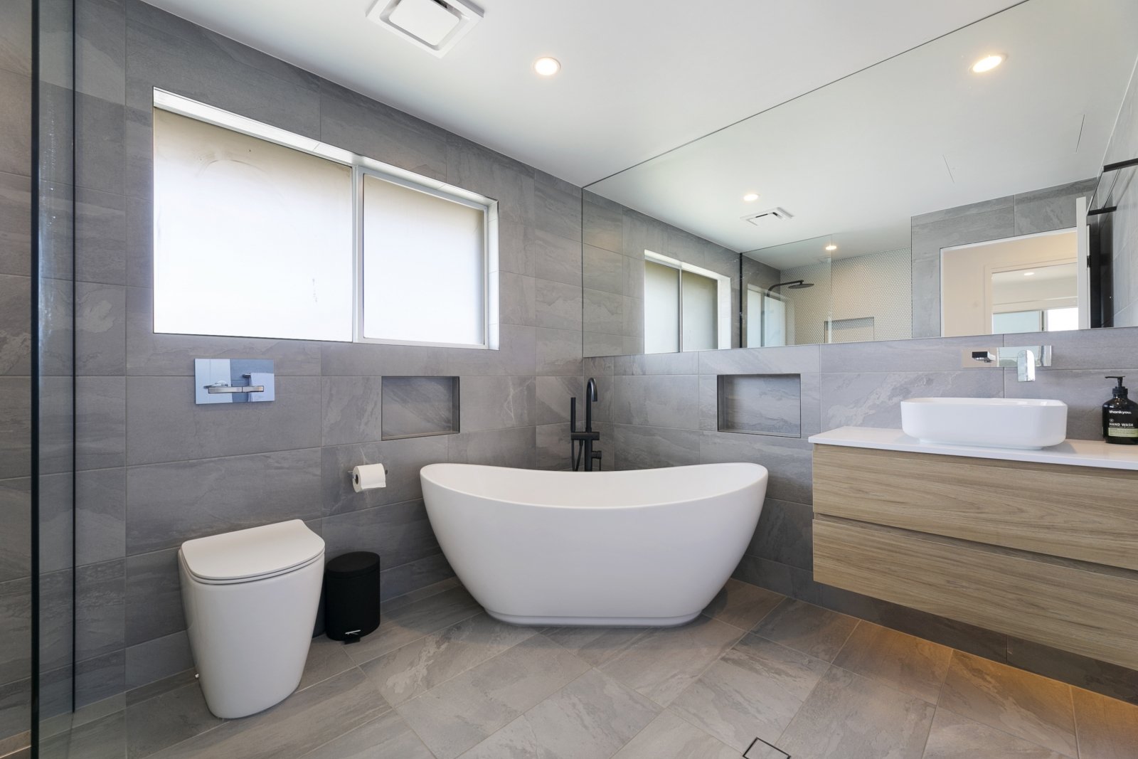 60 Nineteenth Avenue PALM BEACH 19