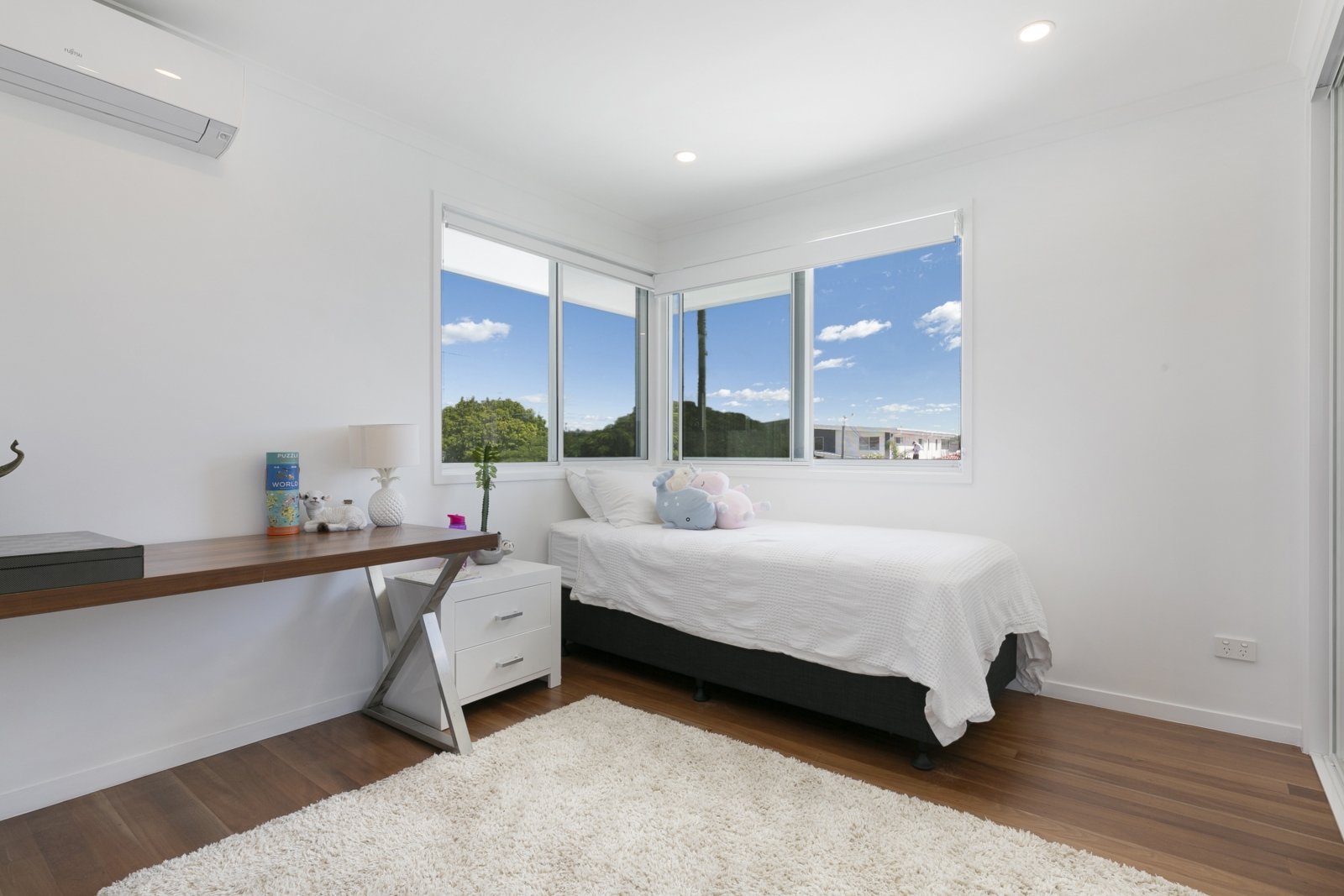 60 Nineteenth Avenue PALM BEACH 23