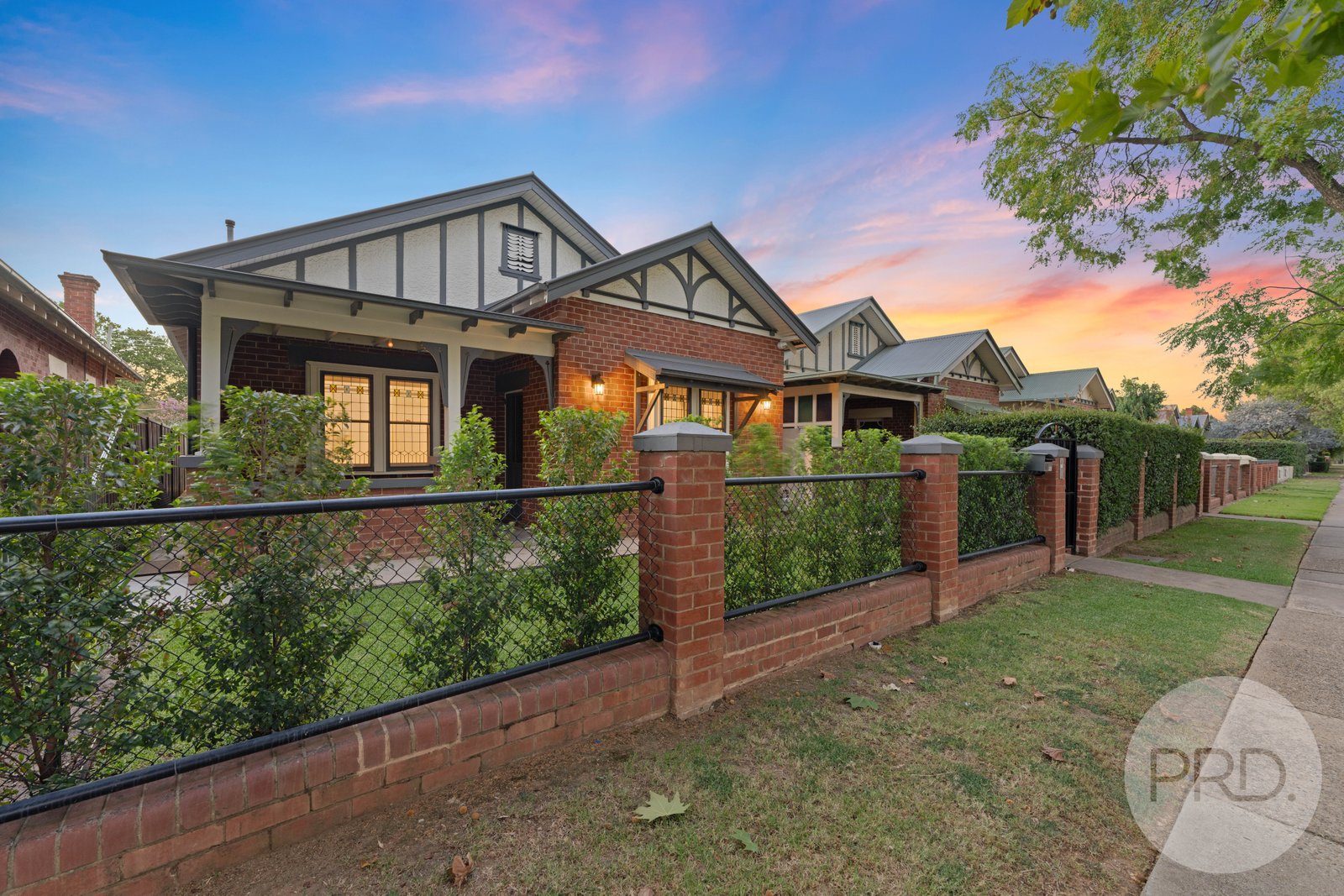 60 Peter Street WAGGA WAGGA 2