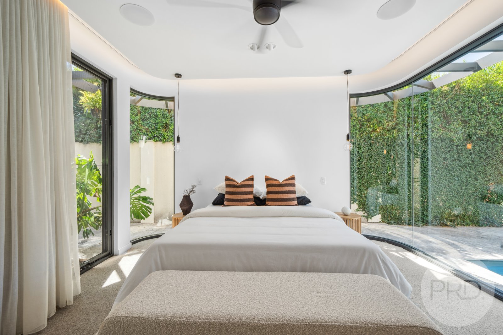 60 Peter Street WAGGA WAGGA 27