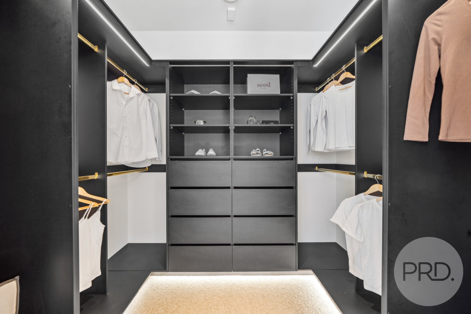 60 Peter Street WAGGA WAGGA 31