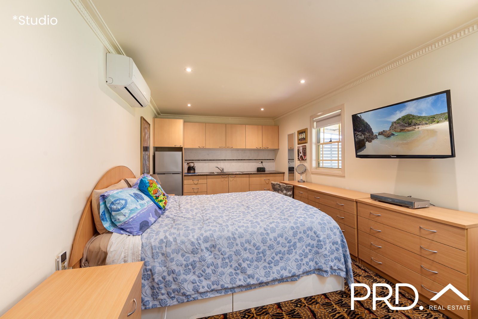 60 Picnic Point Road PANANIA 9