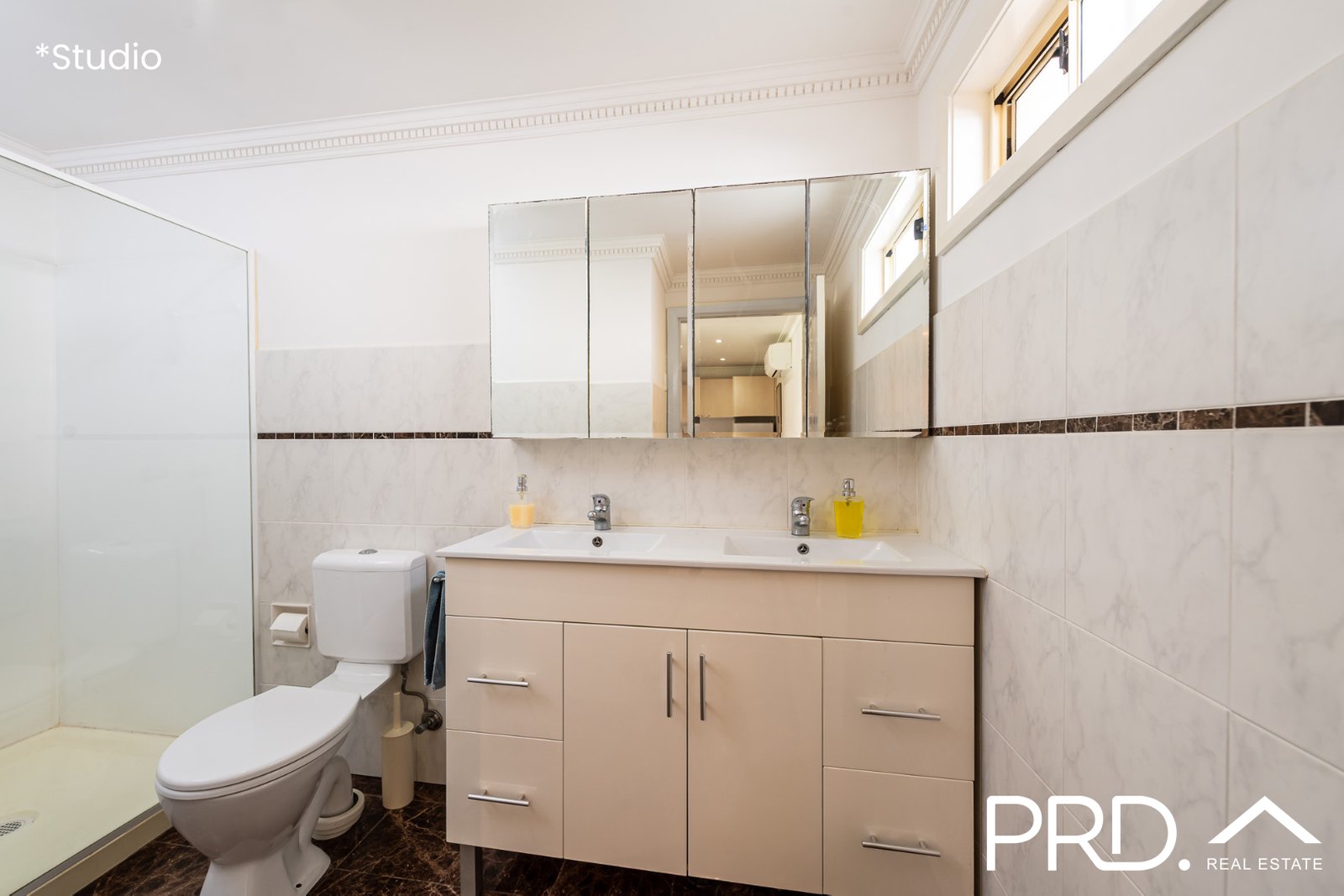 60 Picnic Point Road PANANIA 10