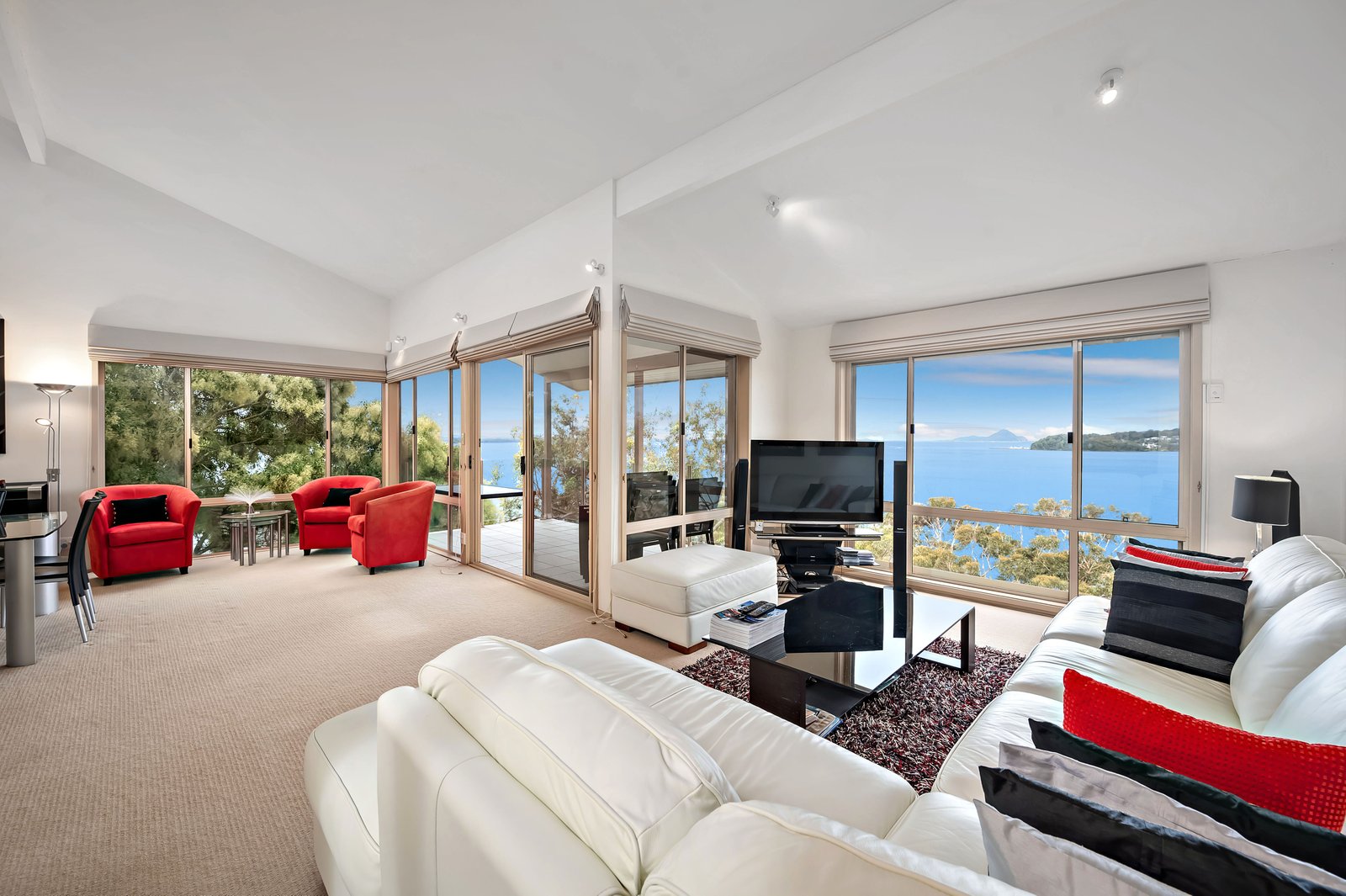 60 Randall Drive SALAMANDER BAY 3