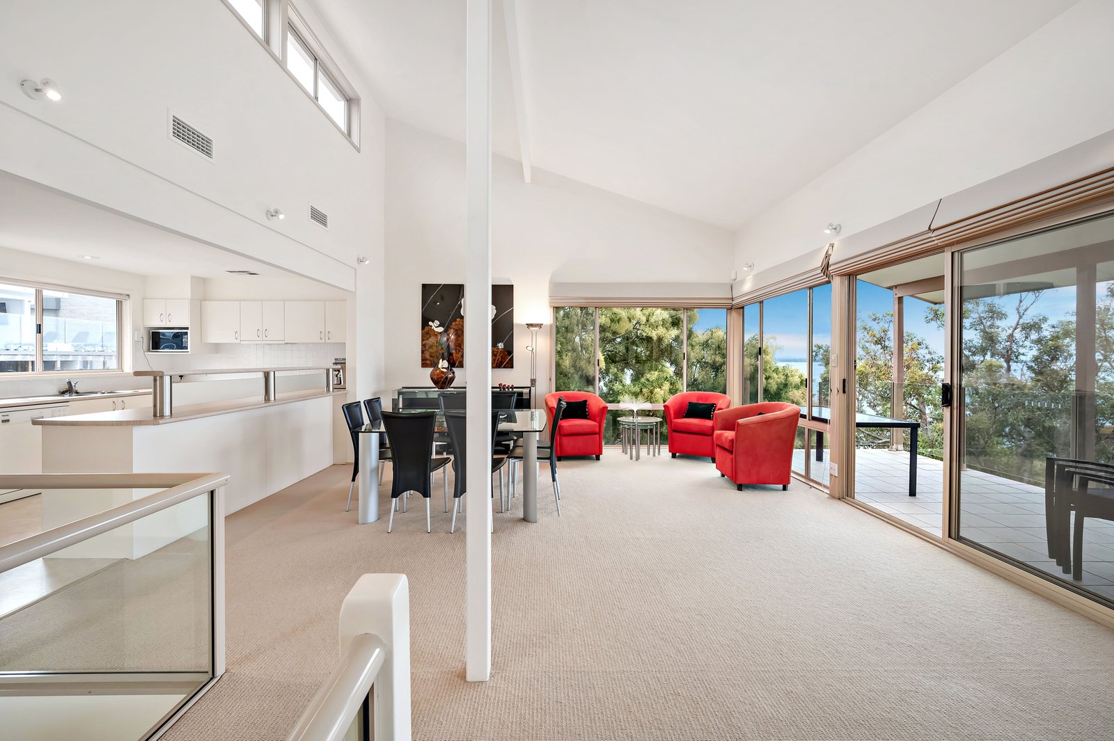 60 Randall Drive SALAMANDER BAY 8