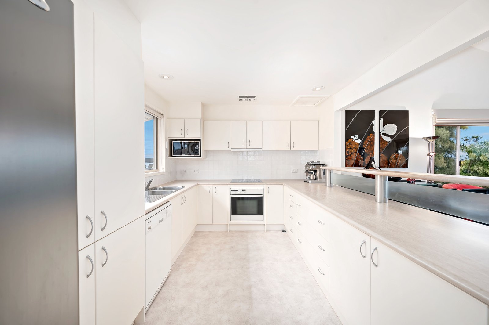 60 Randall Drive SALAMANDER BAY 9