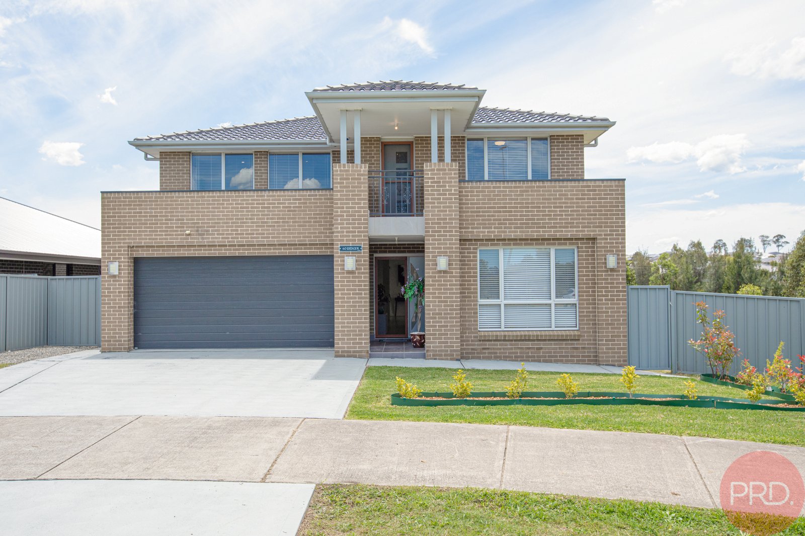 60 Redgum Circuit ABERGLASSLYN 2
