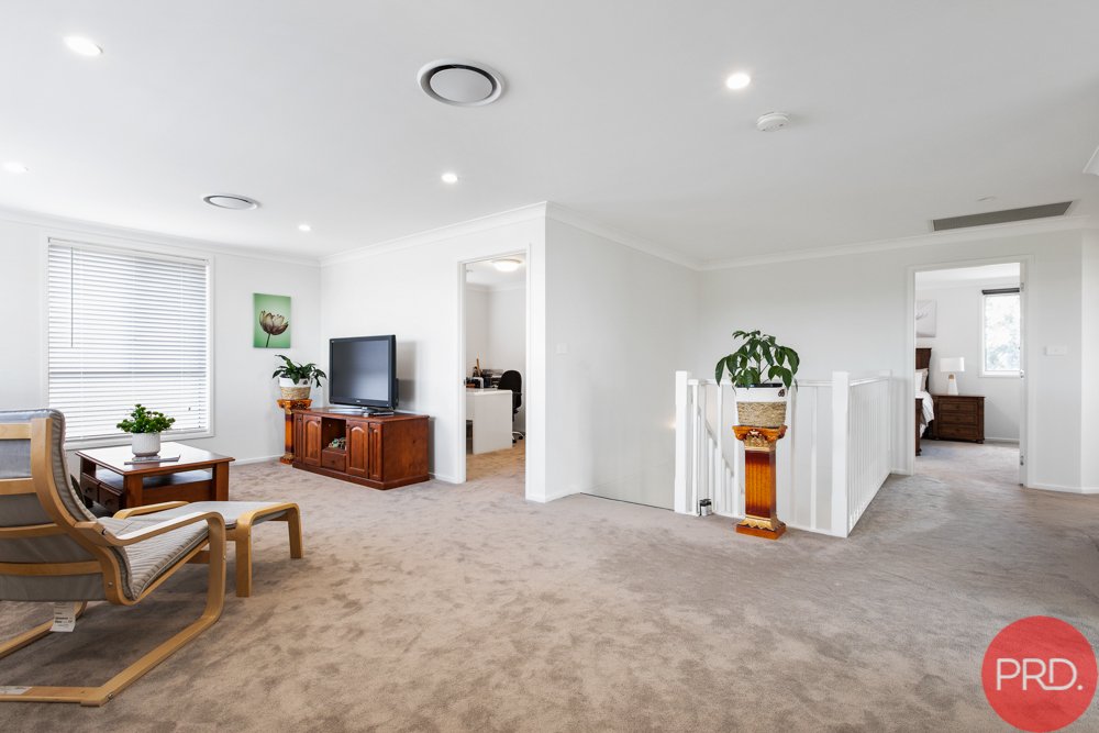 60 Redgum Circuit ABERGLASSLYN 14