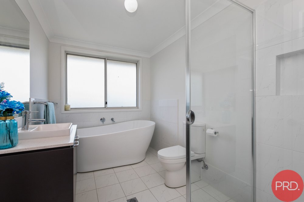 60 Redgum Circuit ABERGLASSLYN 22