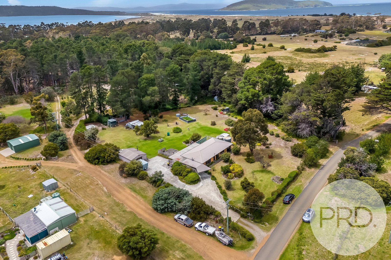 60 Roaring Beach Road SOUTH ARM 4