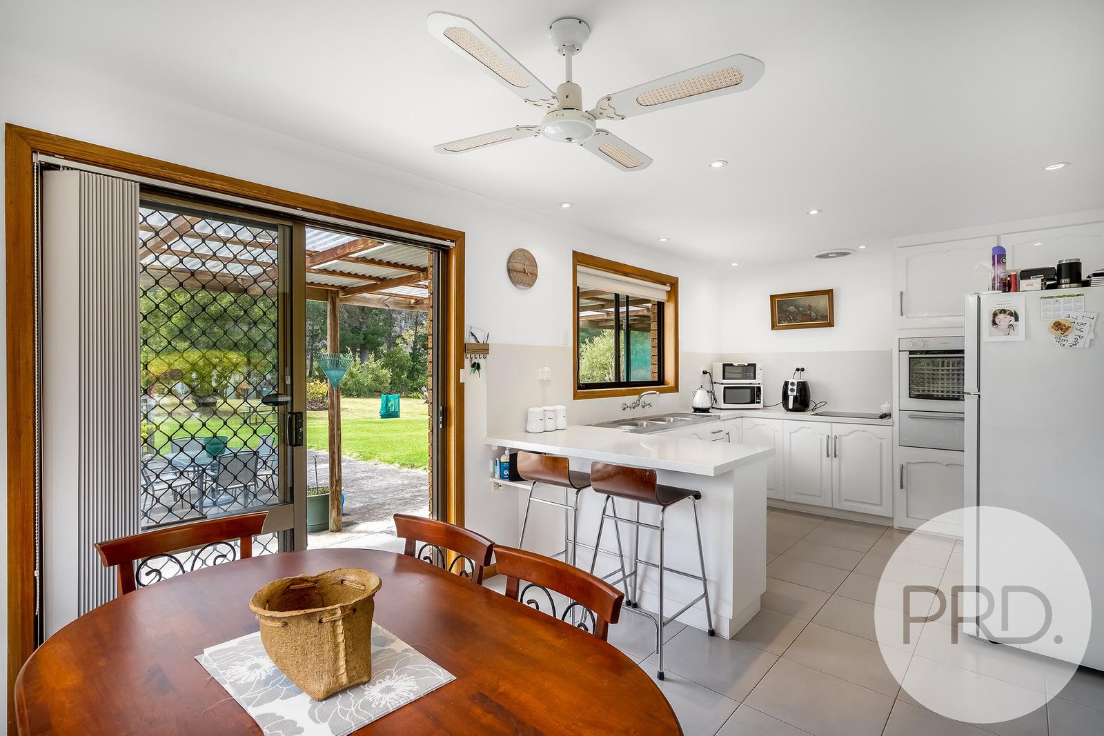 60 Roaring Beach Road SOUTH ARM 10