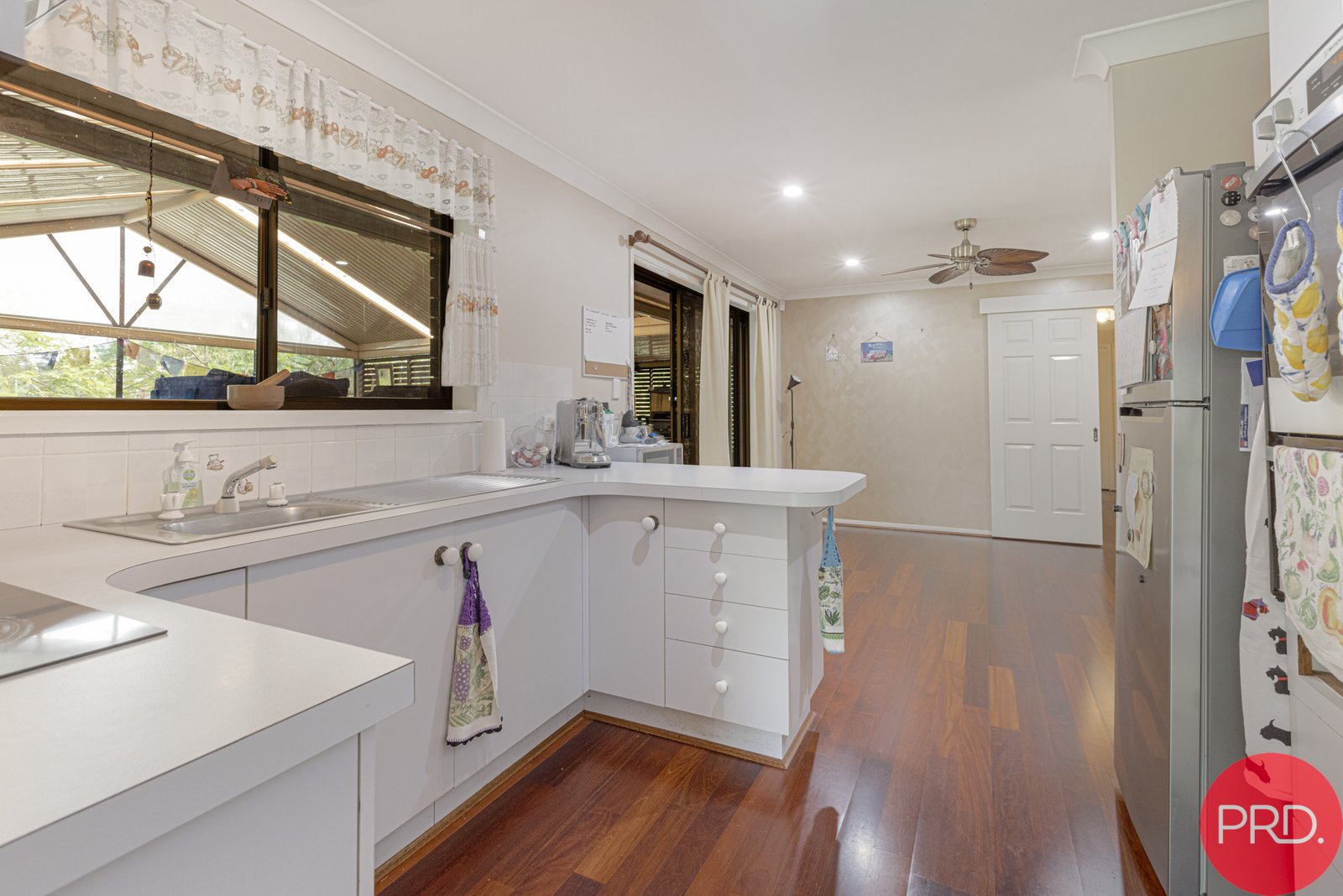 60 Robert Road LOCHINVAR 5