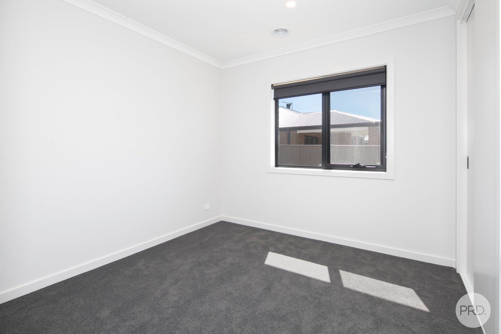 60 Royal York Road WINTER VALLEY 9