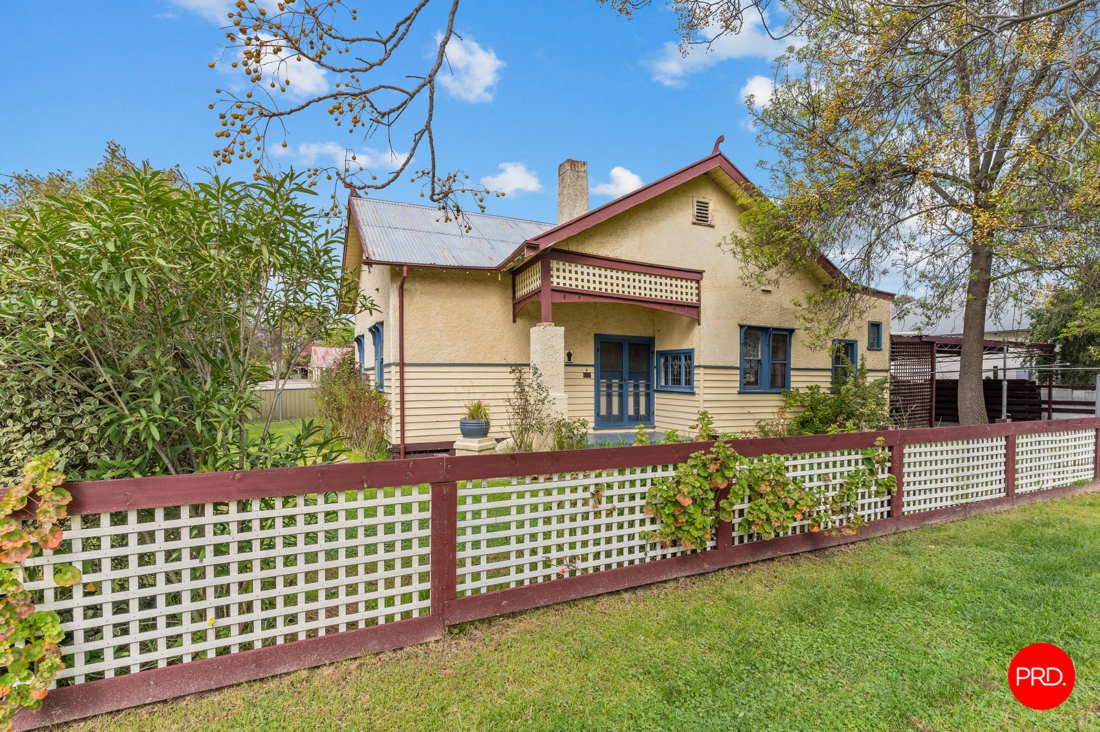 60 Russell Street QUARRY HILL 2