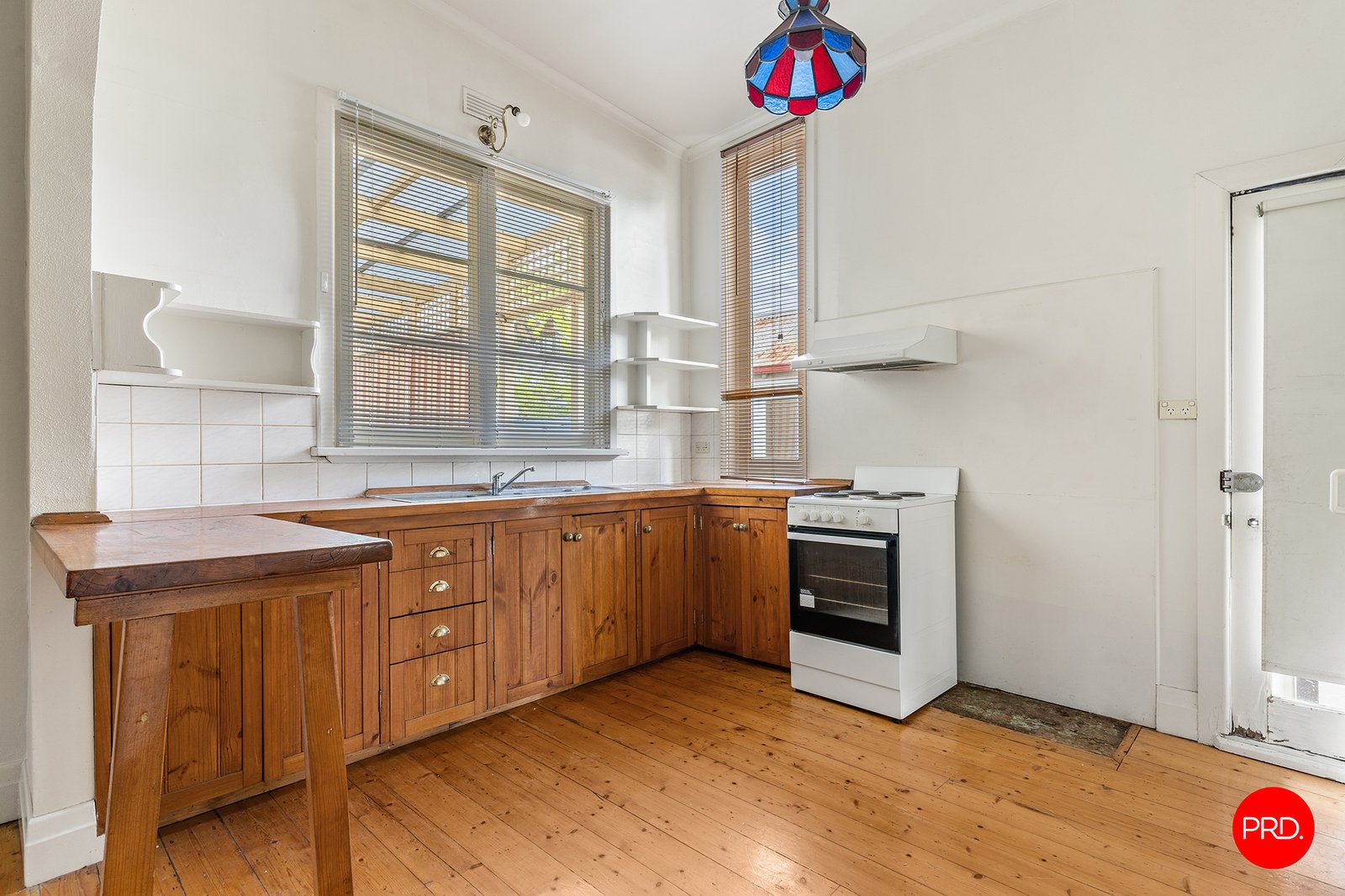 60 Russell Street QUARRY HILL 10