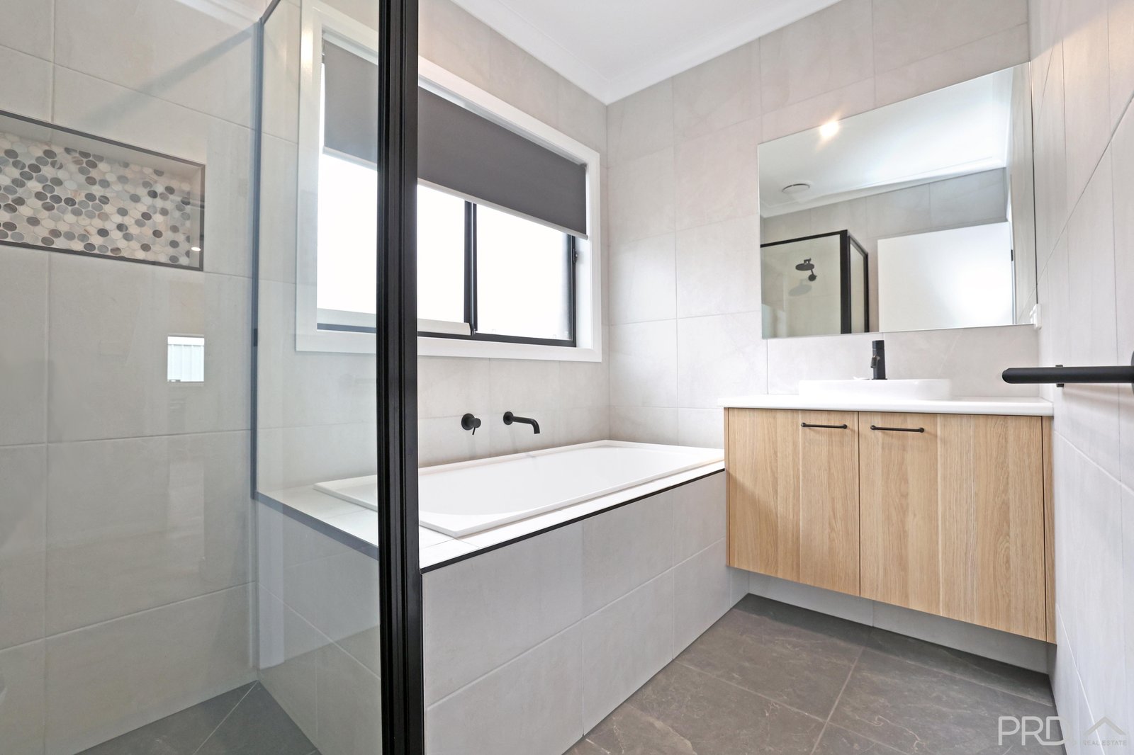 60 Verdi Boulevard IRYMPLE 14