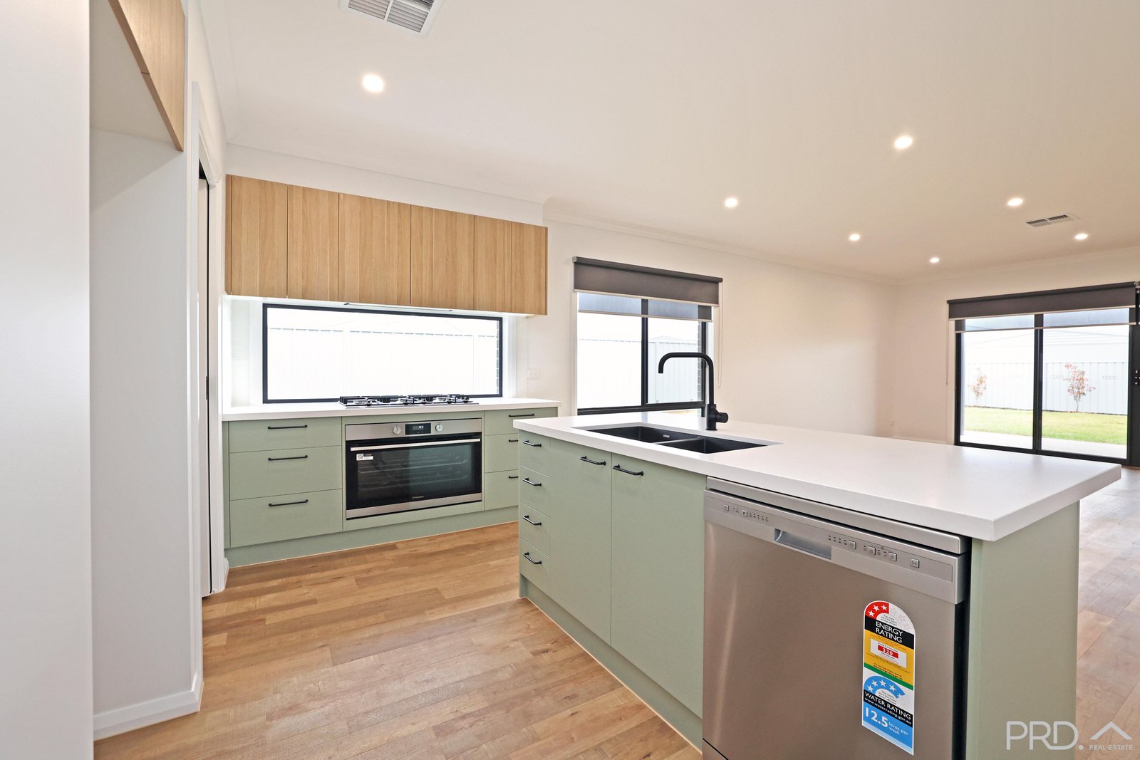 60 Verdi Boulevard IRYMPLE 4