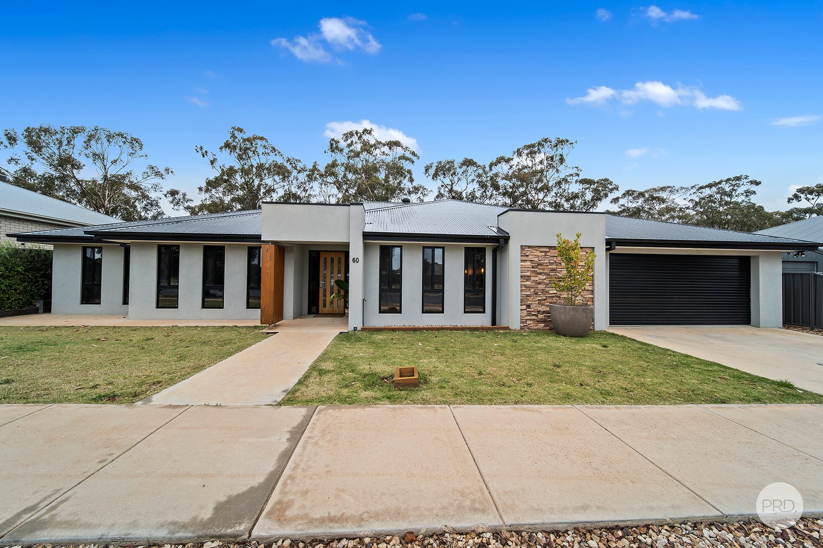 60 Waratah Road HUNTLY 1