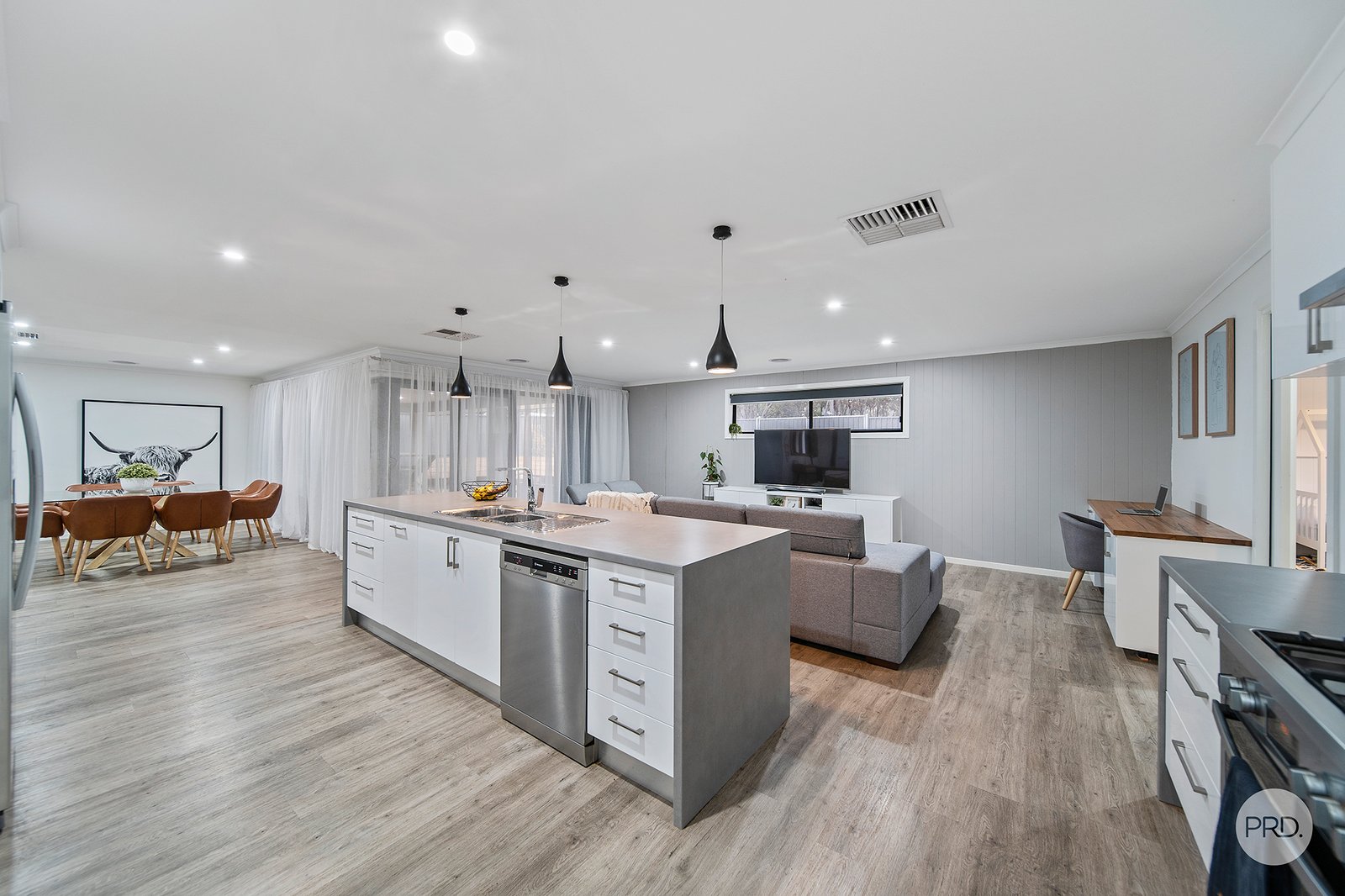 60 Waratah Road HUNTLY 5