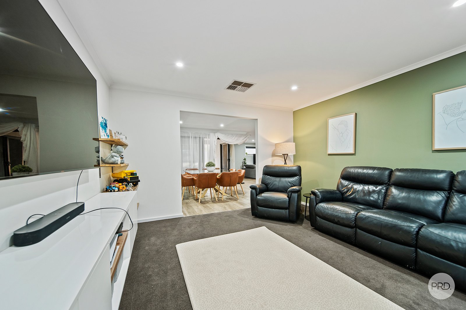 60 Waratah Road HUNTLY 13