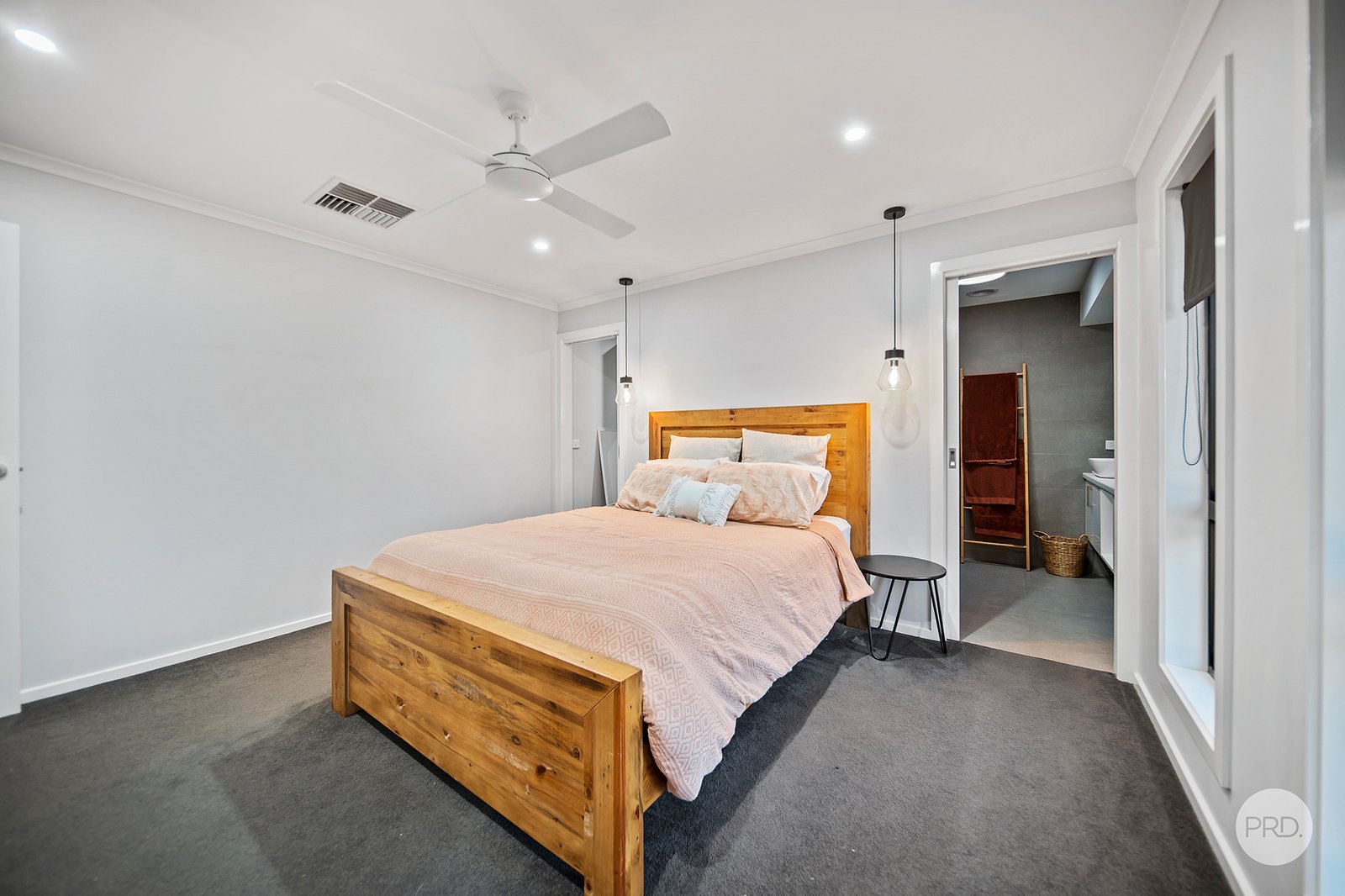 60 Waratah Road HUNTLY 17