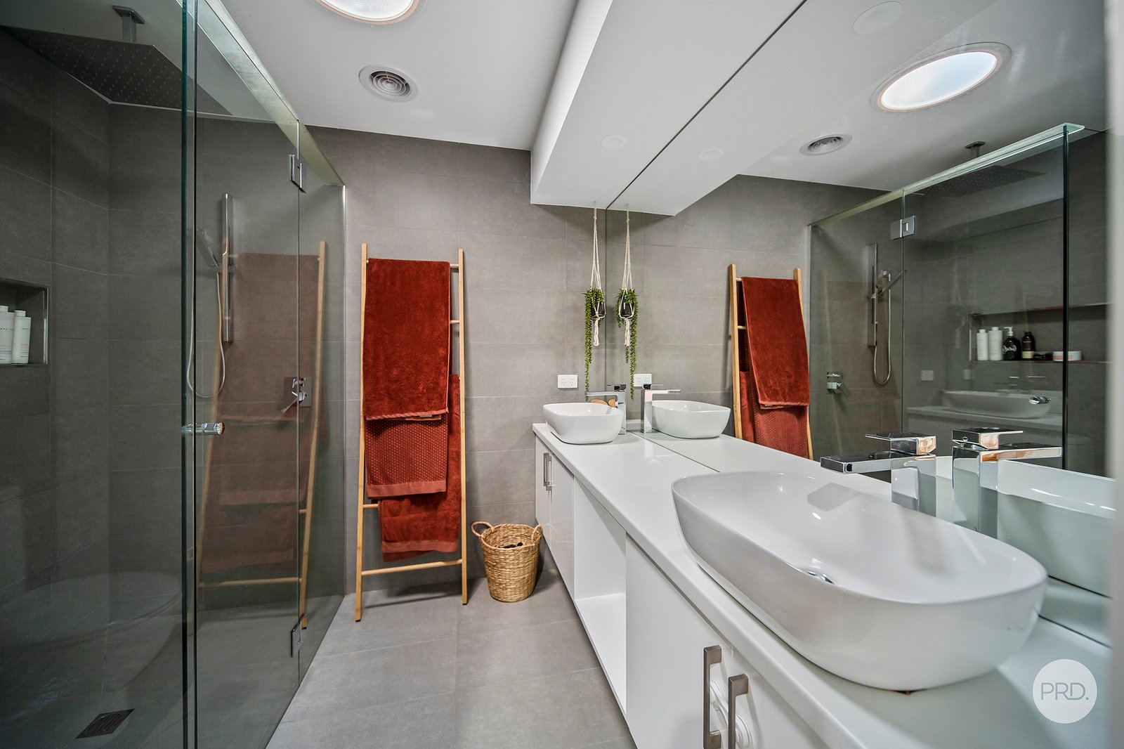 60 Waratah Road HUNTLY 18