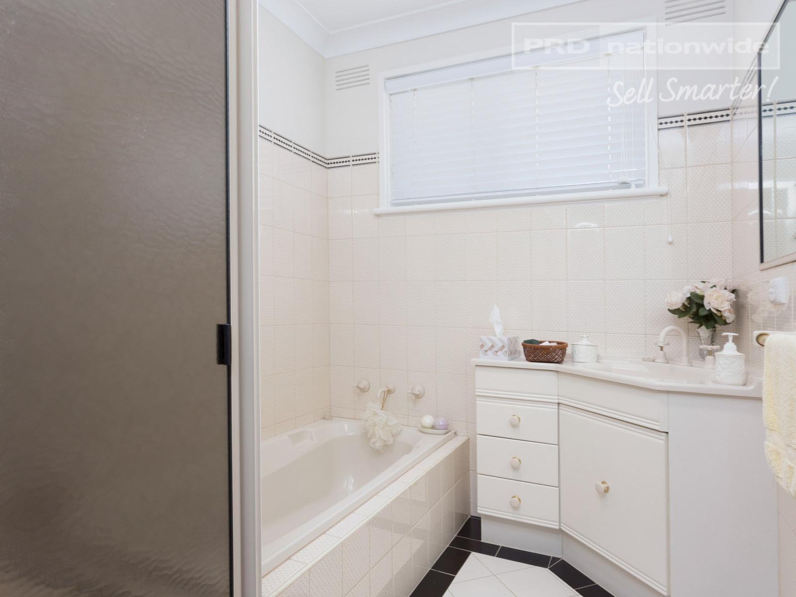 60 Wilks Avenue KOORINGAL 8