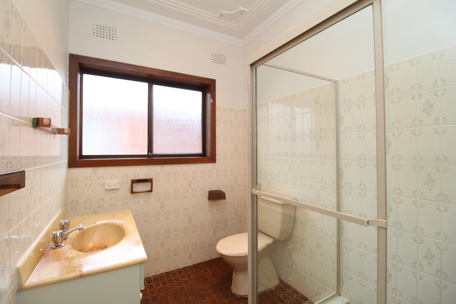 60 Wolli Street KINGSGROVE 7